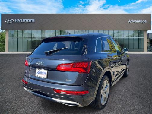 2019 Audi Q5 2.0T Premium Plus