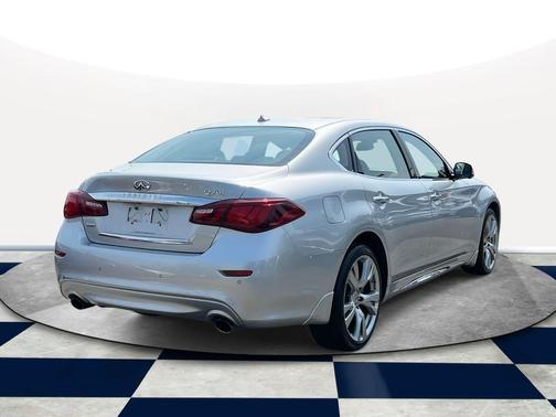 2017 INFINITI Q70L 3.7X