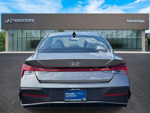 2024 Hyundai ELANTRA HEV Limited