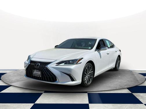 2022 Lexus ES 350 Base