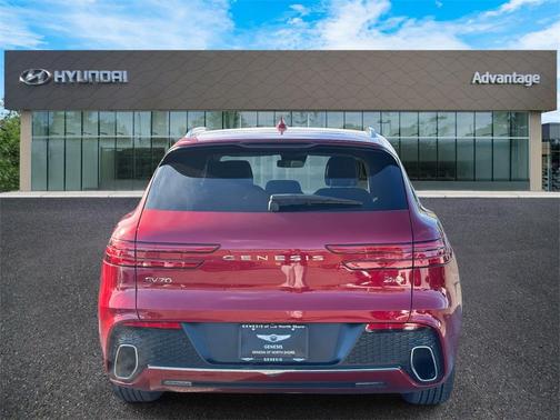 2023 Genesis GV70 2.5T