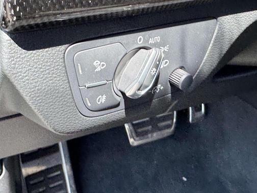 2022 Audi SQ5 3.0T Premium Plus