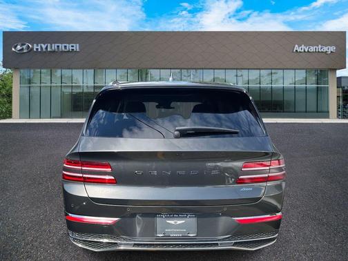 2025 Genesis GV80 2.5T Advanced