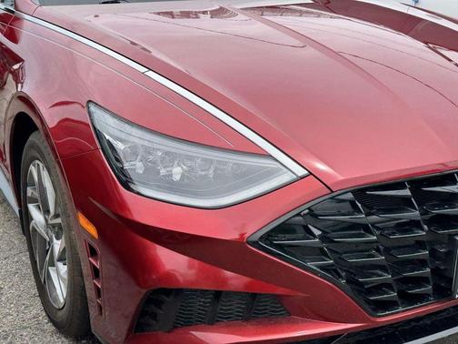 Red 2023 Hyundai SONATA SEL