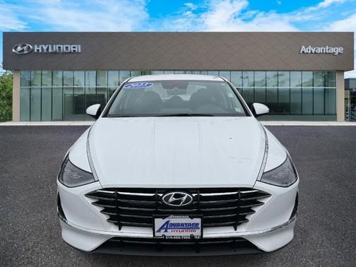 2023 Hyundai SONATA SE