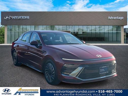2025 Hyundai SONATA Hybrid SEL