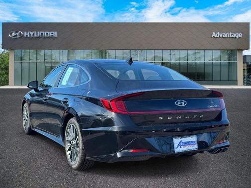 2020 Hyundai SONATA Limited