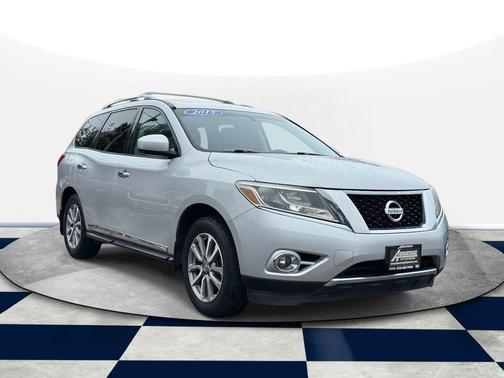 2015 Nissan Pathfinder SL