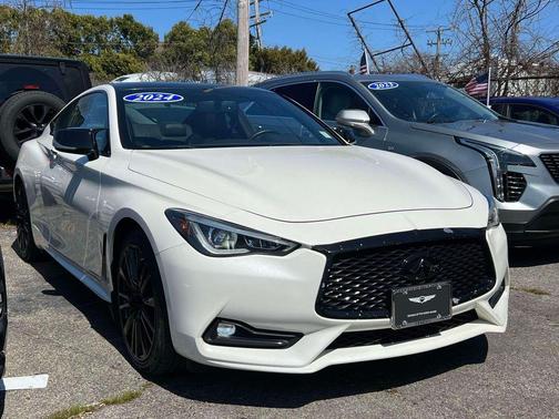 2017 INFINITI Q60 3.0t Red Sport 400