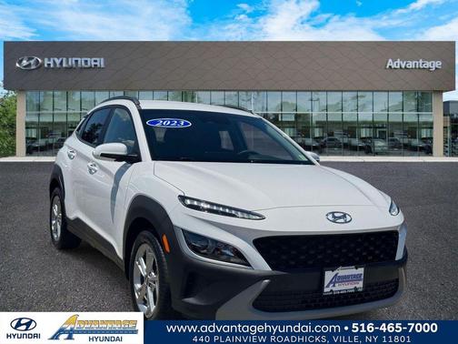 Lunar 2023 Hyundai KONA SEL