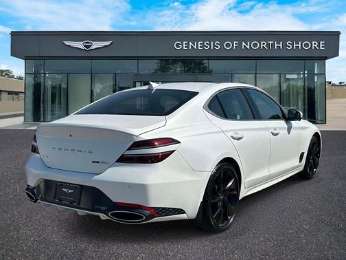Verbier White 2023 Genesis G70 3.3T
