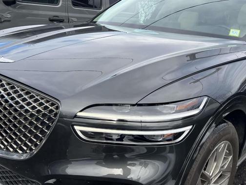 2024 Genesis GV70 2.5T