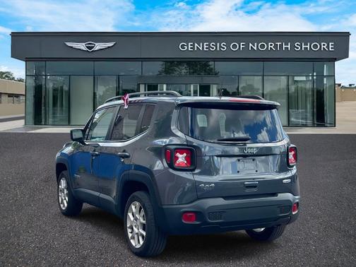 Graphite Gray 2022 Jeep Renegade Latitude
