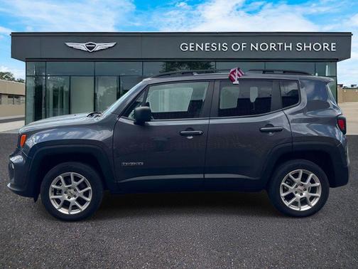 Graphite Gray 2022 Jeep Renegade Latitude