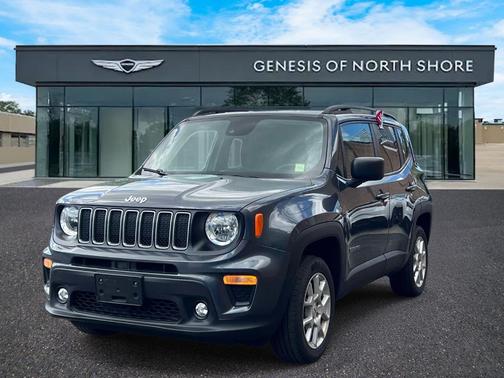 Graphite Gray 2022 Jeep Renegade Latitude