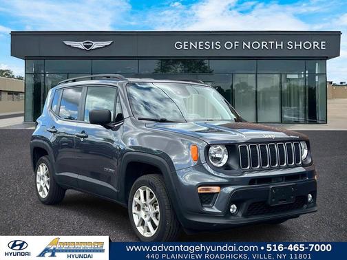 Graphite Gray 2022 Jeep Renegade Latitude