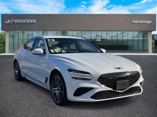 2026 Genesis G70 2.5T Standard