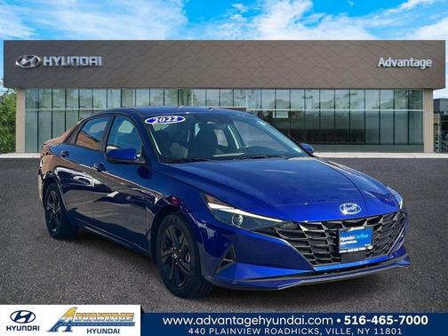 2022 Hyundai ELANTRA SEL