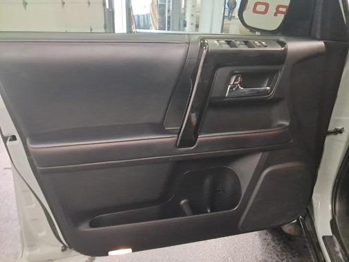 2022 Toyota 4Runner TRD Off Road Premium