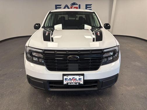 Oxford White 2024 Ford Maverick Lariat