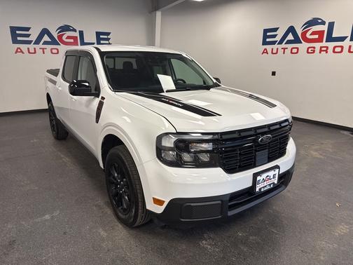 Oxford White 2024 Ford Maverick Lariat