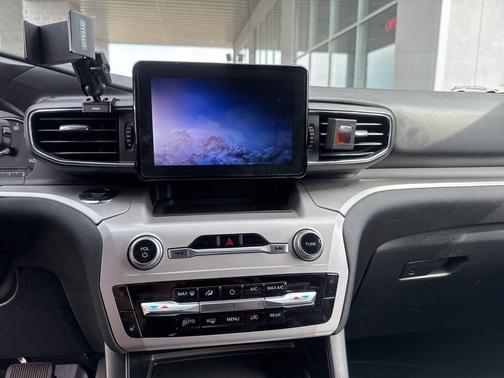 Carbonized Gray Metallic 2023 Ford Explorer XLT