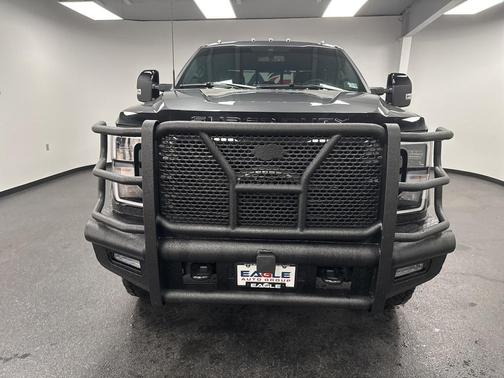 2022 Ford F-350 Lariat