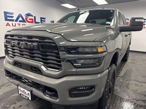 2026 RAM 2500 Big Horn Crew Cab 4x4 6'4' Box