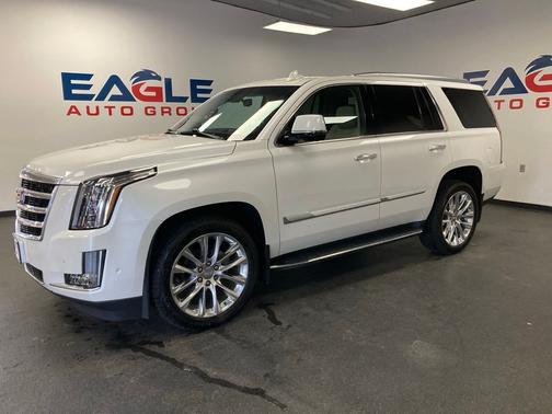 Crystal White Tricoat 2019 Cadillac Escalade Luxury