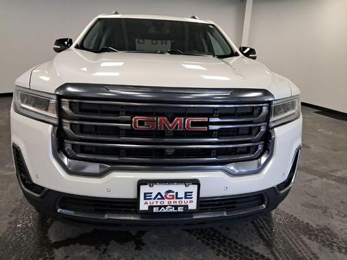 2022 GMC Acadia AWD AT4