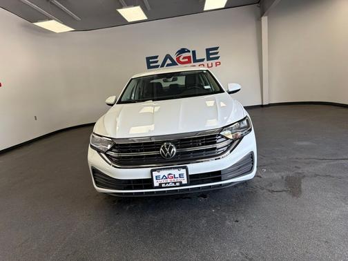 Pure White 2024 Volkswagen Jetta 1.5T S