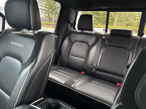 Granite Crystal Metallic Clearcoat 2021 RAM 1500 Laramie