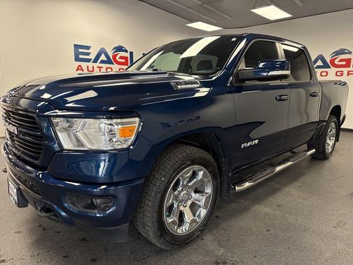 Patriot Blue Pearlcoat 2021 RAM 1500 Big Horn/Lone Star