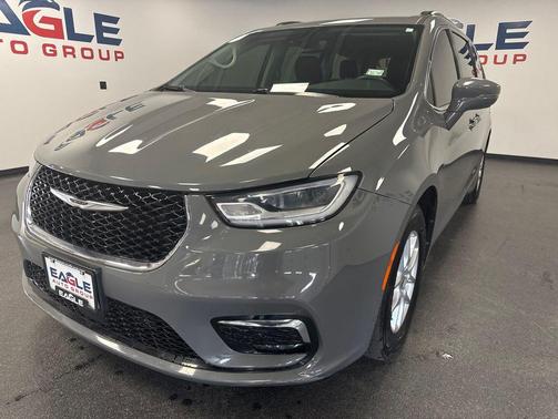 Ceramic Gray Clearcoat 2022 Chrysler Pacifica Touring L