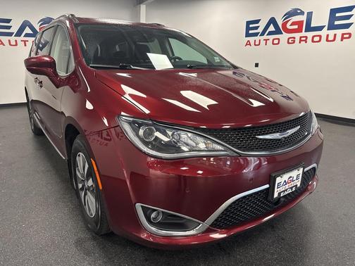 2020 Chrysler Pacifica Touring-L Plus