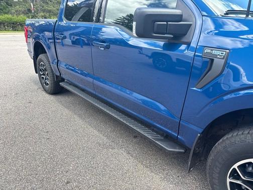 Blue Metallic 2023 Ford F-150 XLT