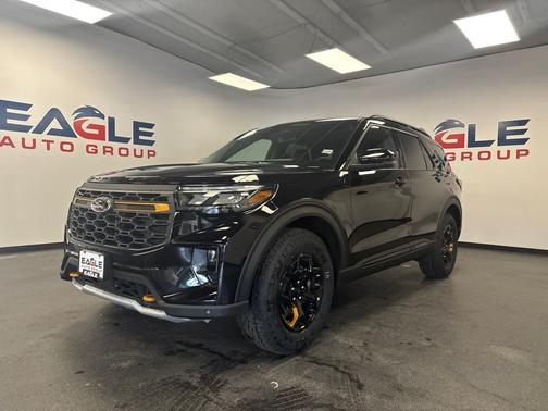 Agate Black Metallic 2026 Ford Explorer Tremor