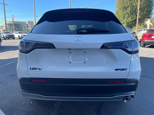 2026 Honda HR-V AWD Sport