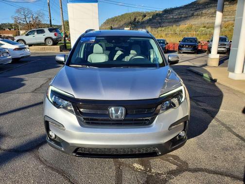 2022 Honda Pilot AWD Special Edition