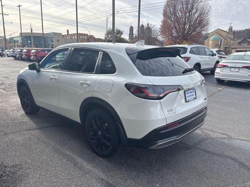 2023 Honda HR-V AWD Sport