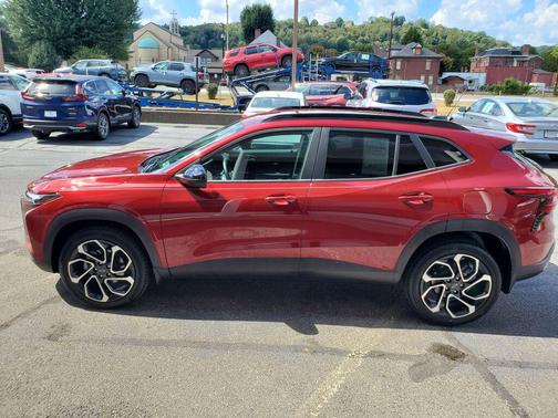 2025 Chevrolet Trax FWD 2RS