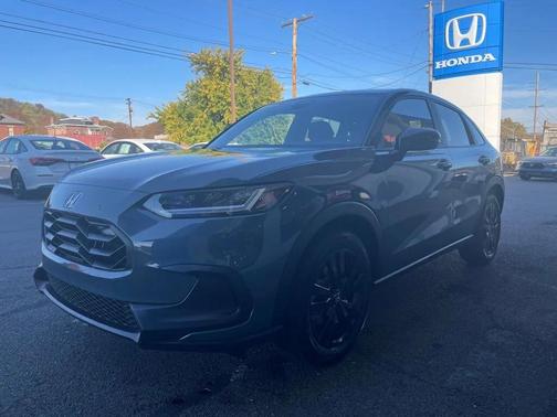 Nordic Forest Pearl 2026 Honda HR-V AWD Sport