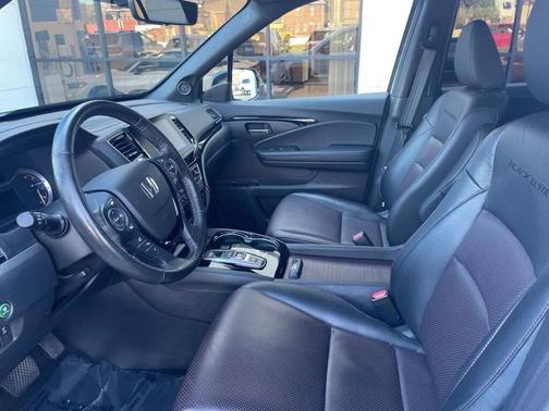 2021 Honda Ridgeline Black