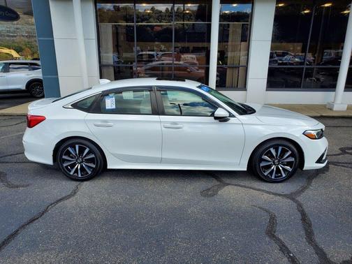 2022 Honda Civic EX