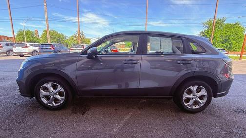 Modern Steel Metallic 2023 Honda HR-V LX