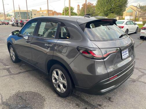 Modern Steel Metallic 2023 Honda HR-V LX