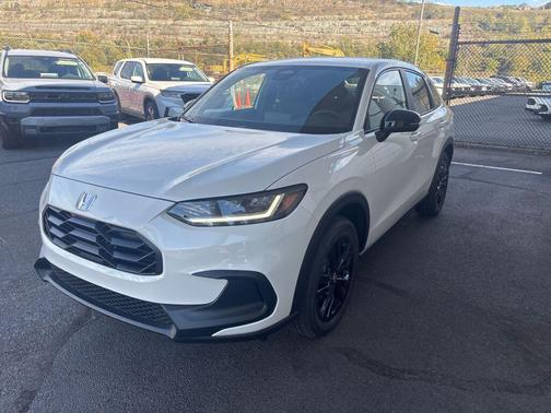 2026 Honda HR-V AWD Sport