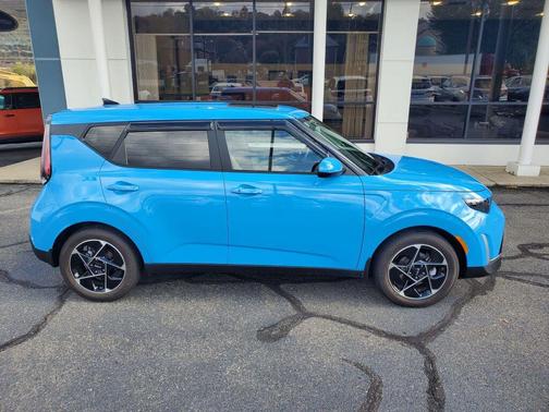 2023 Kia Soul EX
