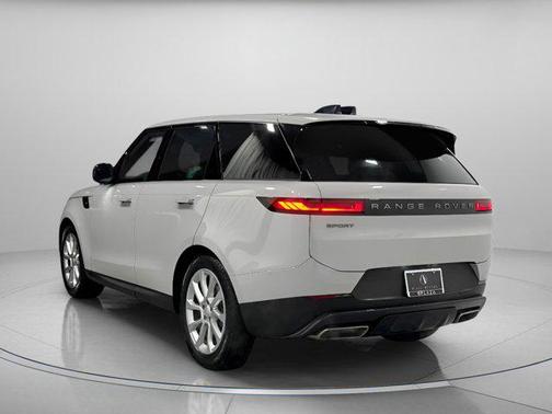 2024 Land Rover Range Rover Sport SE
