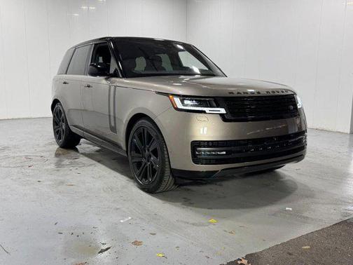 2023 Land Rover Range Rover P530 SE